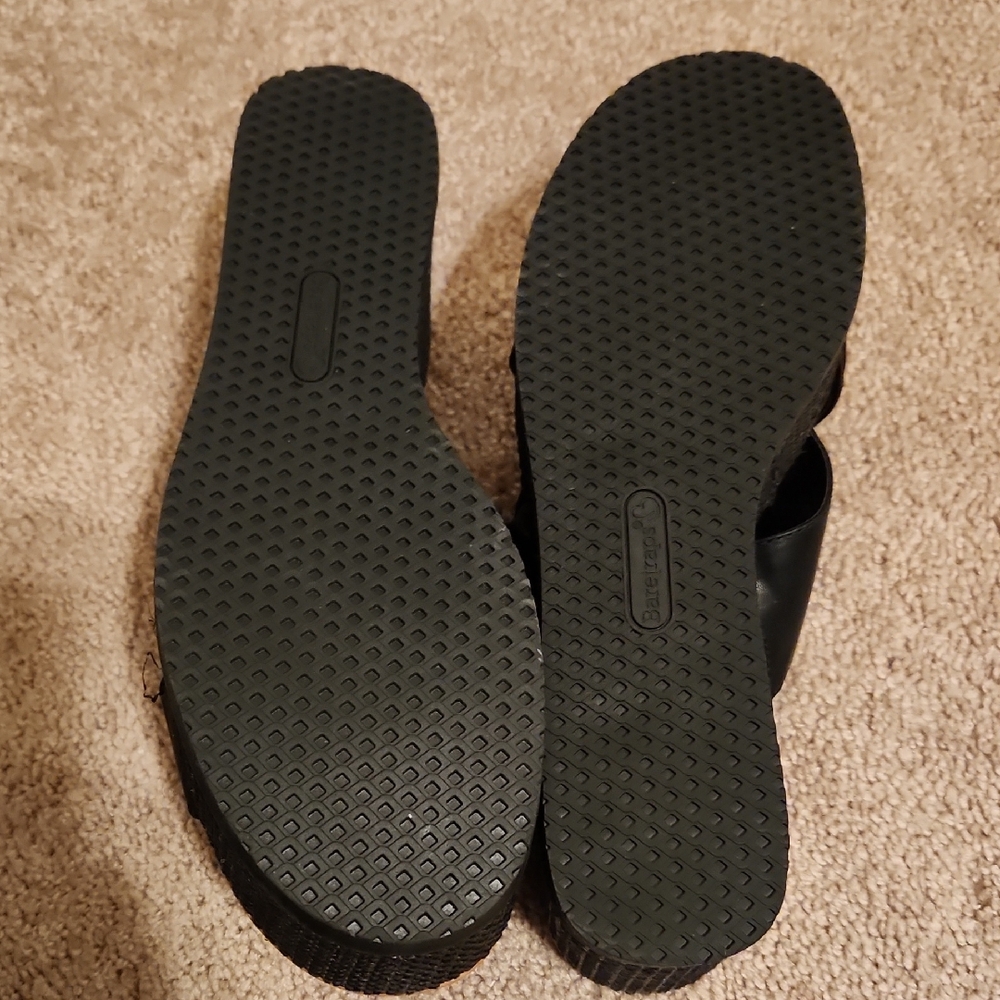 Baretraps Sydney Black Wedge Sandals, 11M, NWOT - Picture 9 of 10